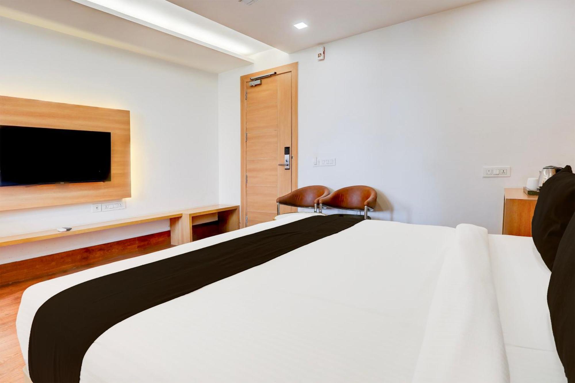 Palette Calista Premium Resort Samalkha Kültér fotó