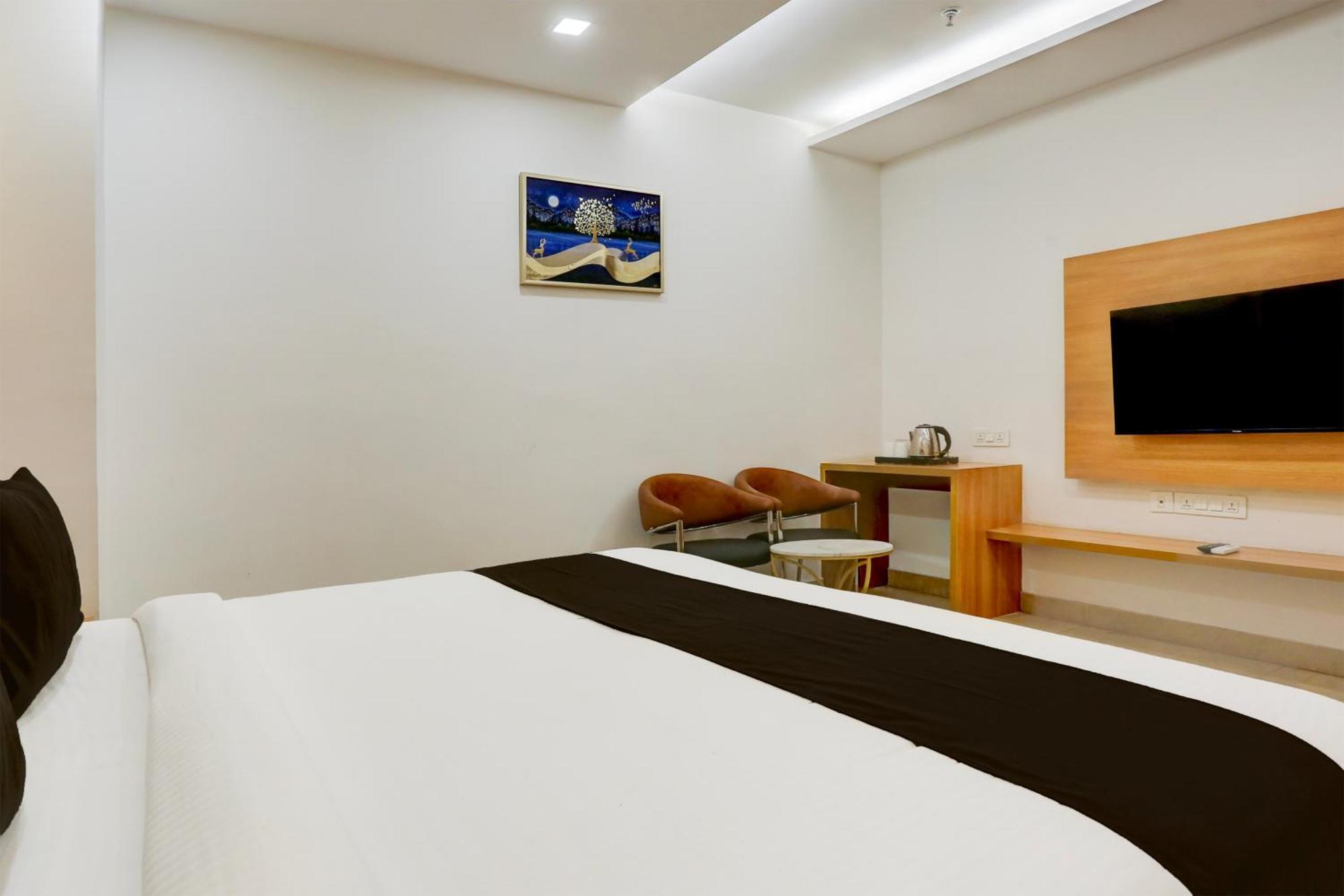 Palette Calista Premium Resort Samalkha Kültér fotó
